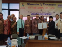 Executive Lecture Program P2k Nomor Aneka Foto 4